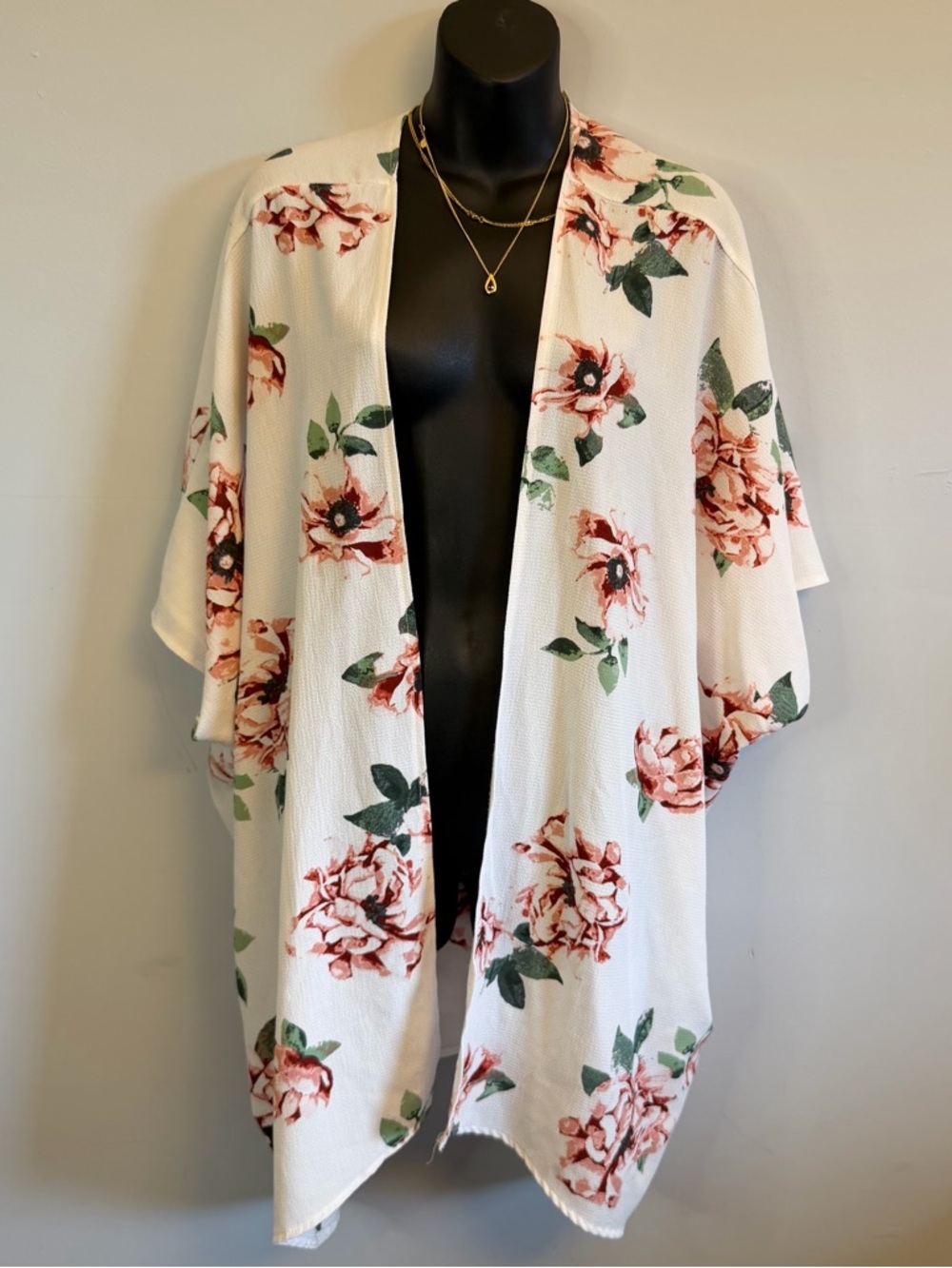 ANDREE BY UNIT Cream Floral Open Cardigan with Pink Blooms
